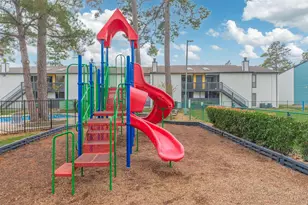 21717 Inverness Forest Blvd, Houston, TX 77073 - Photo 18