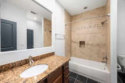 1119 Saint Charles Street, Houston, TX 77003 - Photo 12