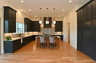 1733 Du Barry Ln, Houston, TX 77018 - Photo 16