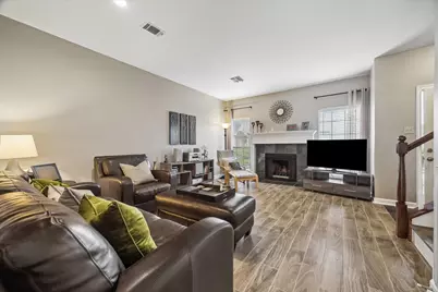 3300 Bellefontaine Street #2, Houston, TX 77025 - Photo 4