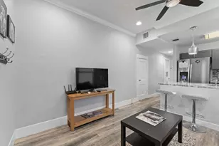 412 Drew St, Houston, TX 77006 - Photo 2