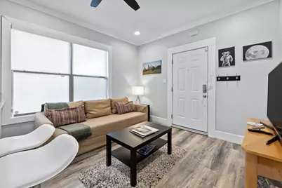 412 Drew Street #3, Houston, TX 77006 - Photo 4