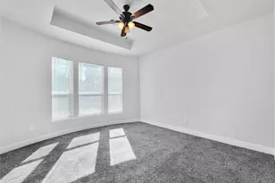 8135 Chateau St, Houston, TX 77028 - Photo 6