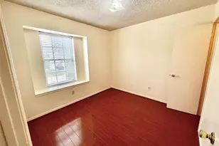10910 Olivewood Dr, Houston, TX 77089 - Photo 12