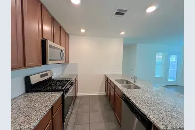 7111 Escondido Drive, Rosharon, TX 77583 - Photo 4