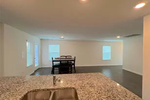 7111 Escondido Dr, Rosharon, TX 77583 - Photo 6