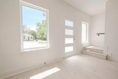 4135 Mallow St Unit B, Houston, TX 77051 - Photo 2