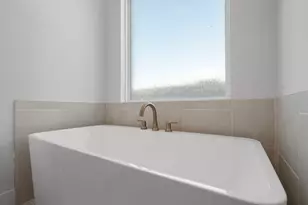 4730 Shelby Shr Dr, Texas City, TX 77591 - Photo 32