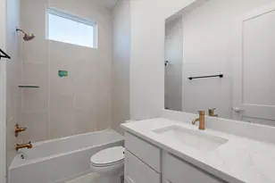 4730 Shelby Shr Dr, Texas City, TX 77591 - Photo 8