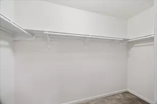 2542 White Bluff Ln, Houston, TX 77038 - Photo 12