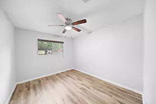 1617 Pecan Hollow St, Pearland, TX 77581 - Photo 6