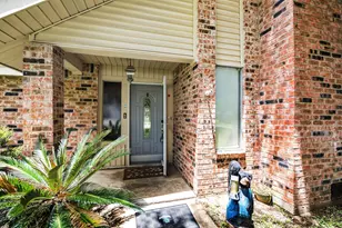 100 Crestview St, Columbus, TX 78934 - Photo 4