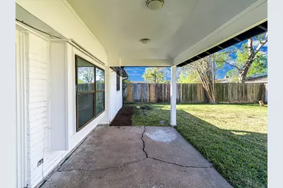 6206 Westbranch Drive, Houston, TX 77072 - Photo 20