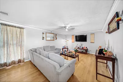 3926 Heatherbrook Drive, Houston, TX 77045 - Photo 4