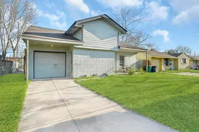 3926 Heatherbrook Drive, Houston, TX 77045 - Photo 2
