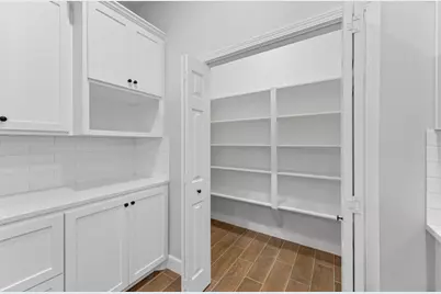 8233 Sterlingshire Street, Houston, TX 77078 - Photo 8