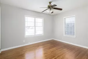 2215 Silverbonnet St, Houston, TX 77055 - Photo 14