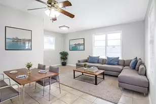 2215 Silverbonnet St, Houston, TX 77055 - Photo 10