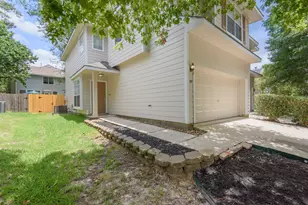 19 Musk Rose Ct, The Woodlands, TX 77382 - Photo 4