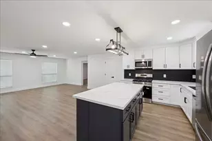 5475 Sunbury Dr, Beaumont, TX 77707 - Photo 4