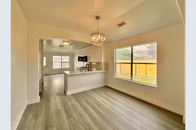8202 Radial Court, Rosharon, TX 77583 - Photo 4