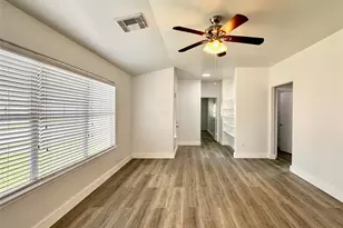 8202 Radial Ct, Rosharon, TX 77583 - Photo 6
