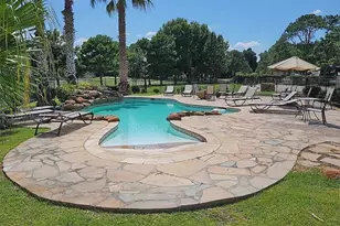 16020 Fountainview Dr, Montgomery, TX 77356 - Photo 2