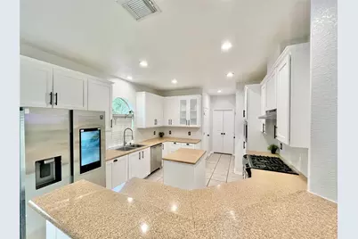 4122 Casa Del Lago Drive, Missouri City, TX 77459 - Photo 6