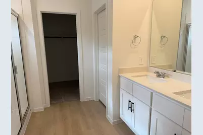 407 Robin Street, Angleton, TX 77515 - Photo 30