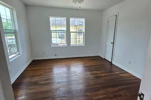 1003 Merchant St, El Campo, TX 77437 - Photo 6