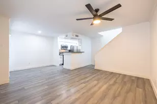 14600 Fonmeadow Dr, Houston, TX 77035 - Photo 2