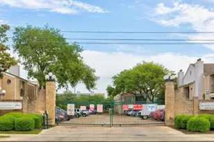 14600 Fonmeadow Dr, Houston, TX 77035 - Photo 30