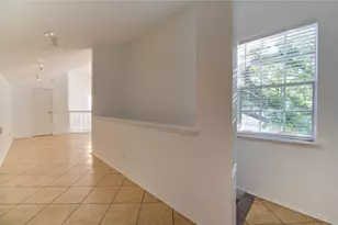 9809 Richmond Ave, Houston, TX 77042 - Photo 20