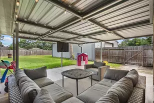 7010 Bluebird Ln, Alvin, TX 77511 - Photo 30