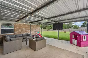 7010 Bluebird Ln, Alvin, TX 77511 - Photo 28