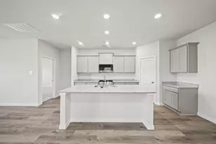 314 Bennett St, Angleton, TX 77515 - Photo 4