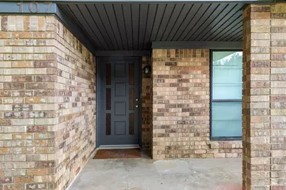 107 Bledsoe Street, Prairie View, TX 77445 - Photo 22