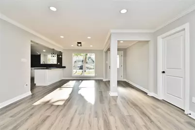 2035 Round Spring Drive, Houston, TX 77339 - Photo 24