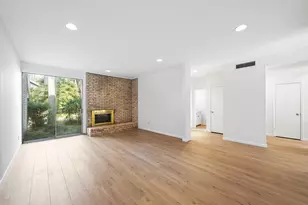 2139 Lake Village Dr, Houston, TX 77339 - Photo 6