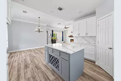 5110 Lakeshore Drive, Willis, TX 77318 - Photo 14