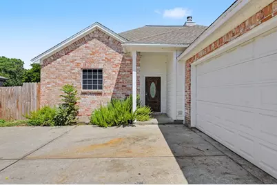 5110 Lakeshore Drive, Willis, TX 77318 - Photo 4