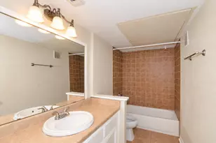 12400 Overbrook Ln, Houston, TX 77077 - Photo 10
