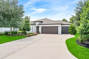 97 Cedar Hammock Trail, Tomball, TX 77375 - Photo 2