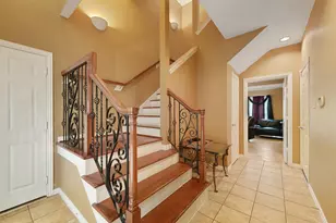 6107 S Arrowana Ln, Houston, TX 77036 - Photo 10