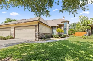 10822 Wysall Cliff Ct, Houston, UT 77064 - Photo 2