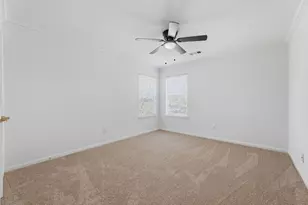 10822 Wysall Cliff Ct, Houston, UT 77064 - Photo 32