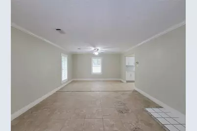 25723 Glen Loch, Spring, TX 77380 - Photo 8