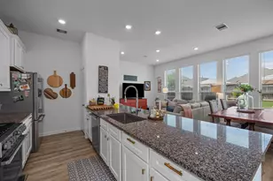 4063 Champlain Wy, Iowa Colony, TX 77583 - Photo 10