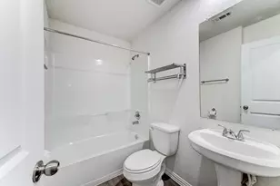 7925 Way St, Houston, TX 77028 - Photo 20