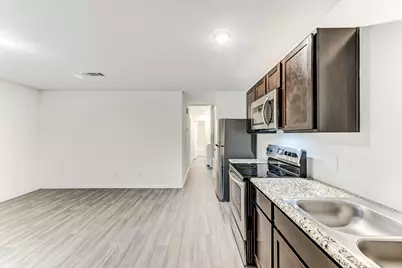 7925 Way Street, Houston, TX 77028 - Photo 10